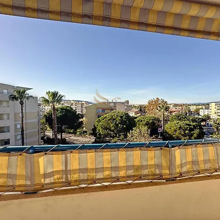 T2,garage,ac,swimming Pool,750 M From The Beach.